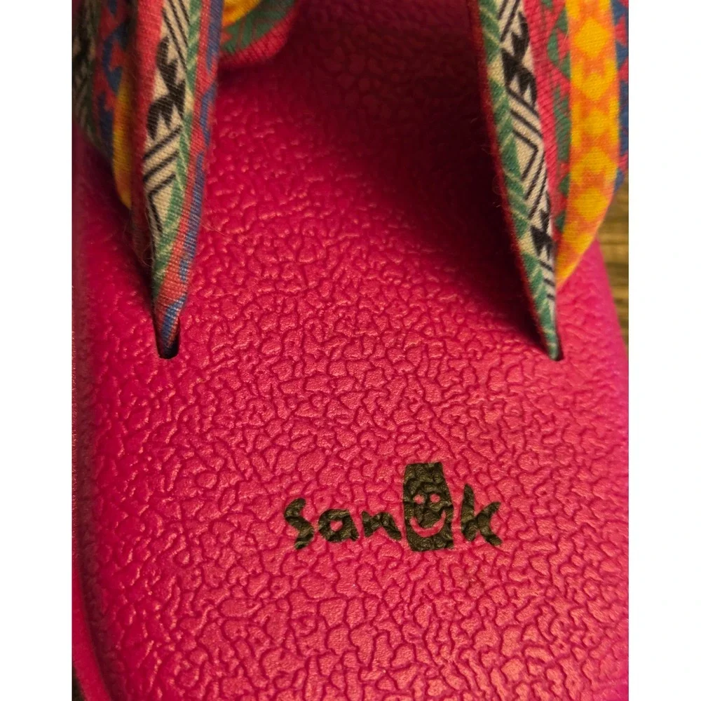 Sanuk *owners are